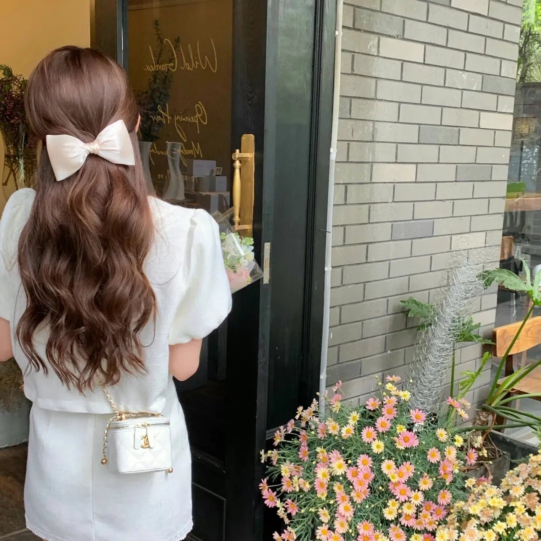 6号叩应女郎